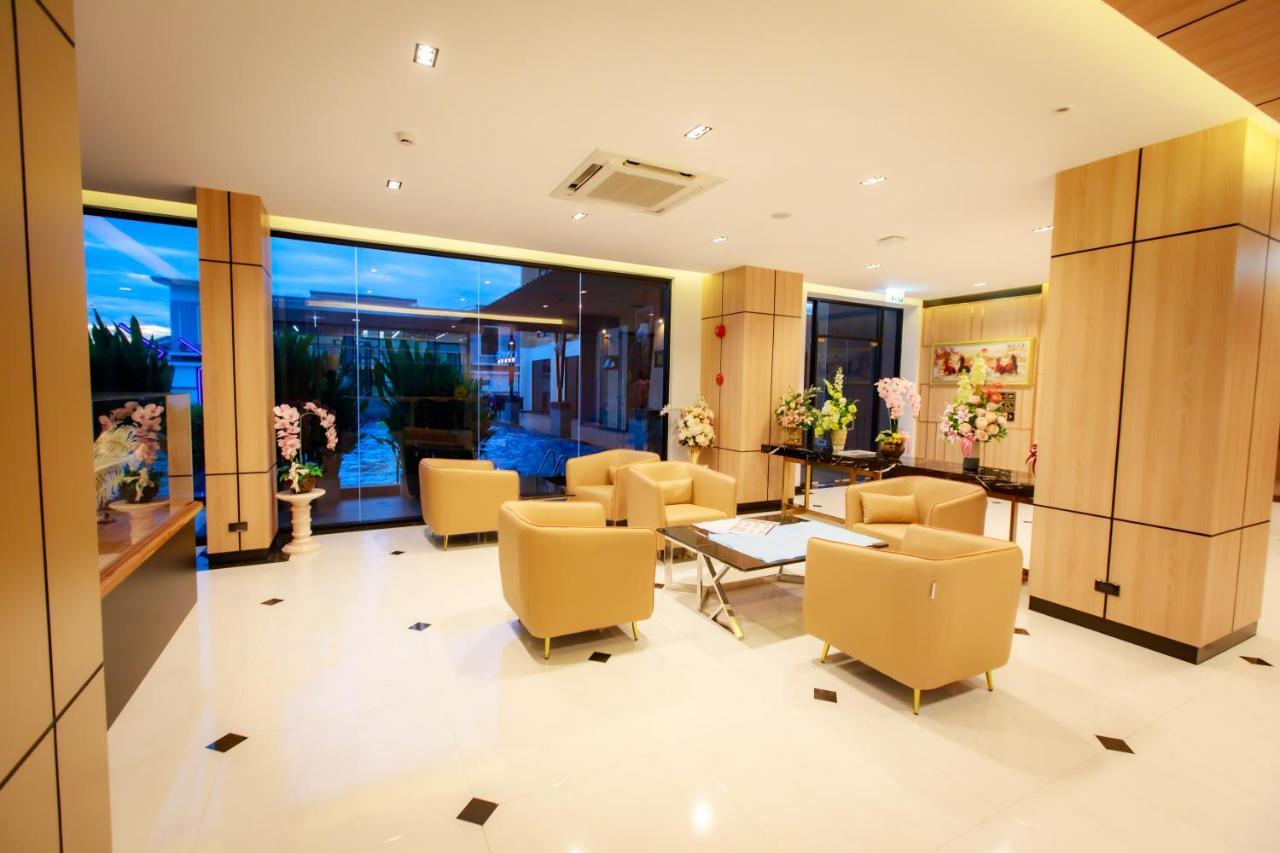 Siri Hotel Lumphun Ban Pa Daet Εξωτερικό φωτογραφία