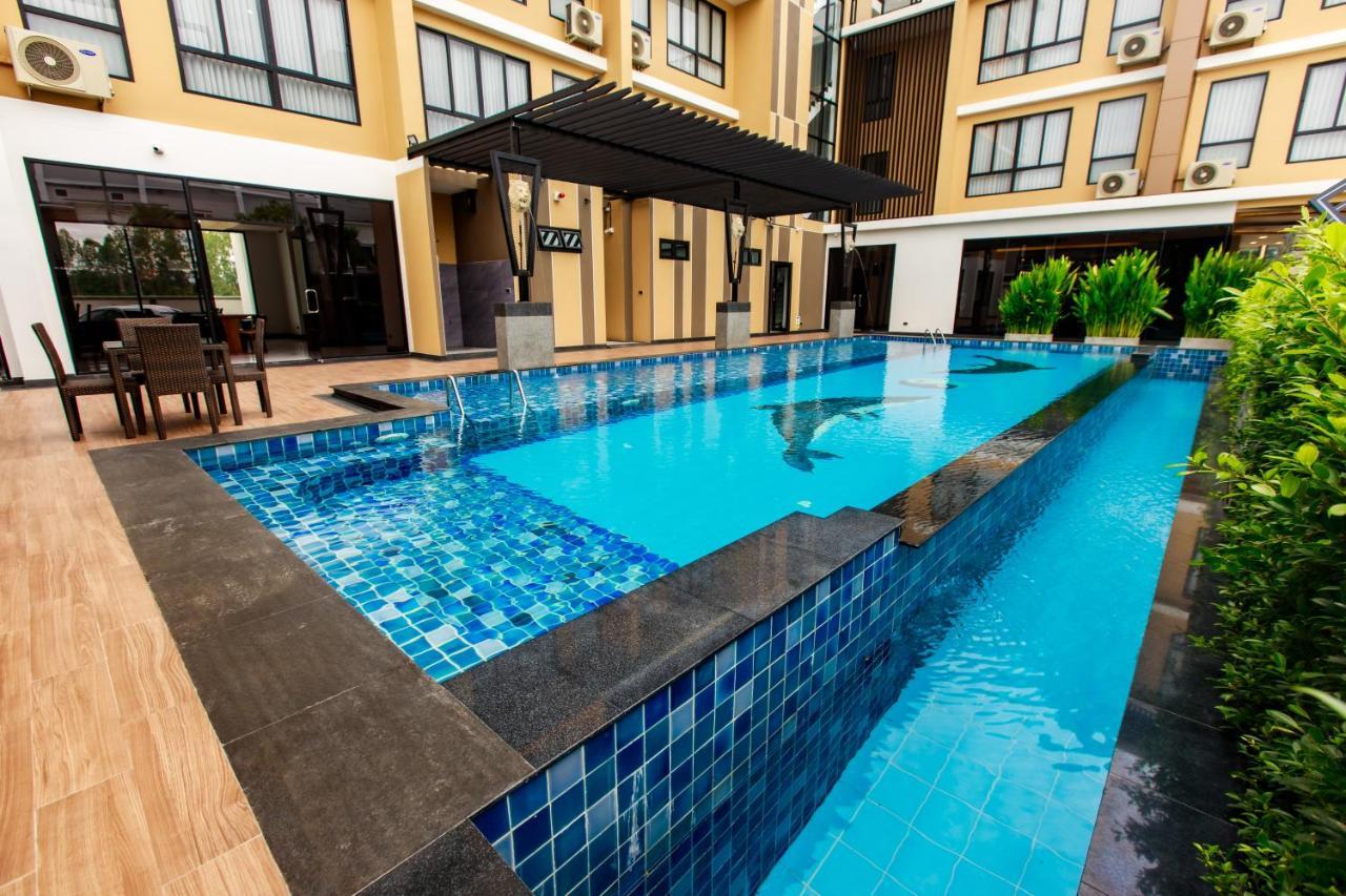 Siri Hotel Lumphun Ban Pa Daet Εξωτερικό φωτογραφία