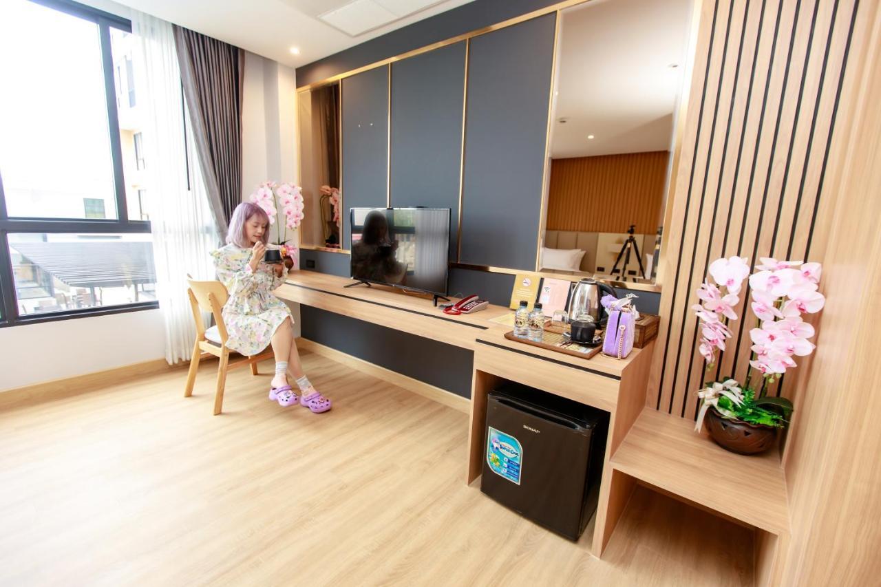 Siri Hotel Lumphun Ban Pa Daet Εξωτερικό φωτογραφία