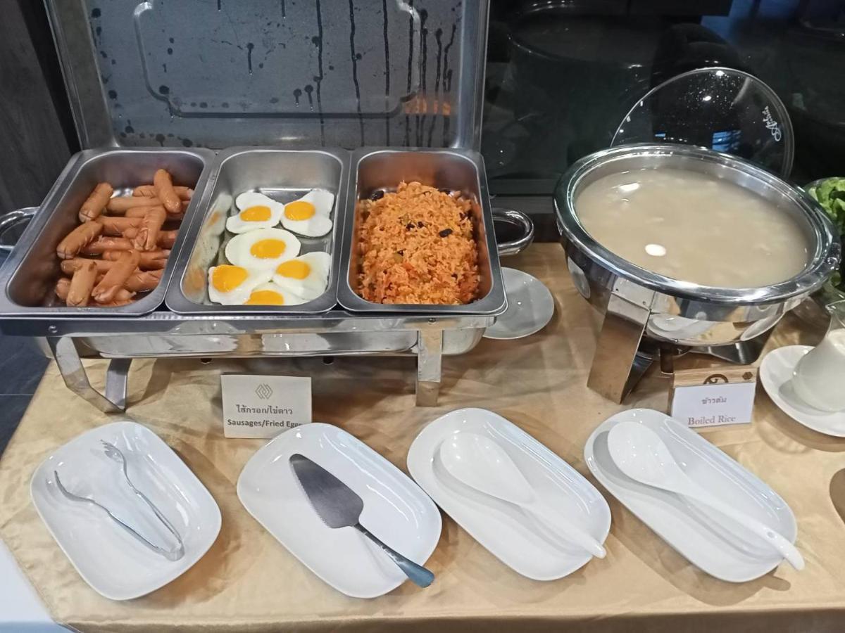 Siri Hotel Lumphun Ban Pa Daet Εξωτερικό φωτογραφία